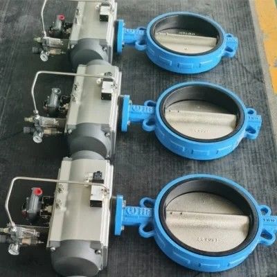 PN16 PN25 DN40-DN400 300LB de baja temperatura manual con sello duro de metal válvula de mariposa de obleas neumáticas
