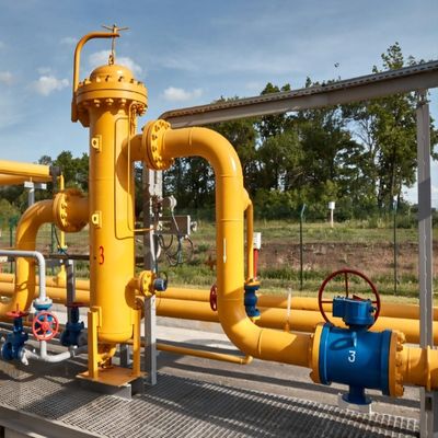 Instalación de fabricación Máquina de llenado de gas de GLP Tanque de almacenamiento Estación de deslizamiento con cilindro