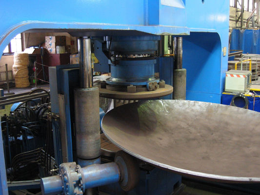 Formación en frío caliente Asme Material personalizado Cabeza circular Cabeza torisférica con soporte OBM