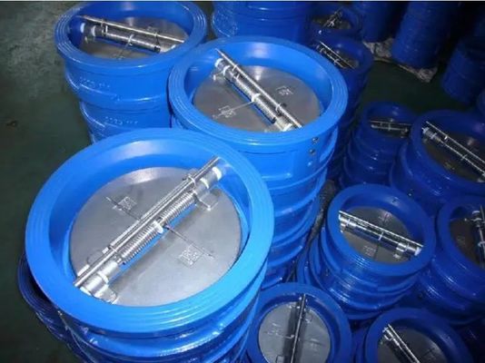 Válvula de puerta de acero inoxidable de medios de agua con disco PTFE OEM ODM y CF8 CF8M SS304 SS316 WCB